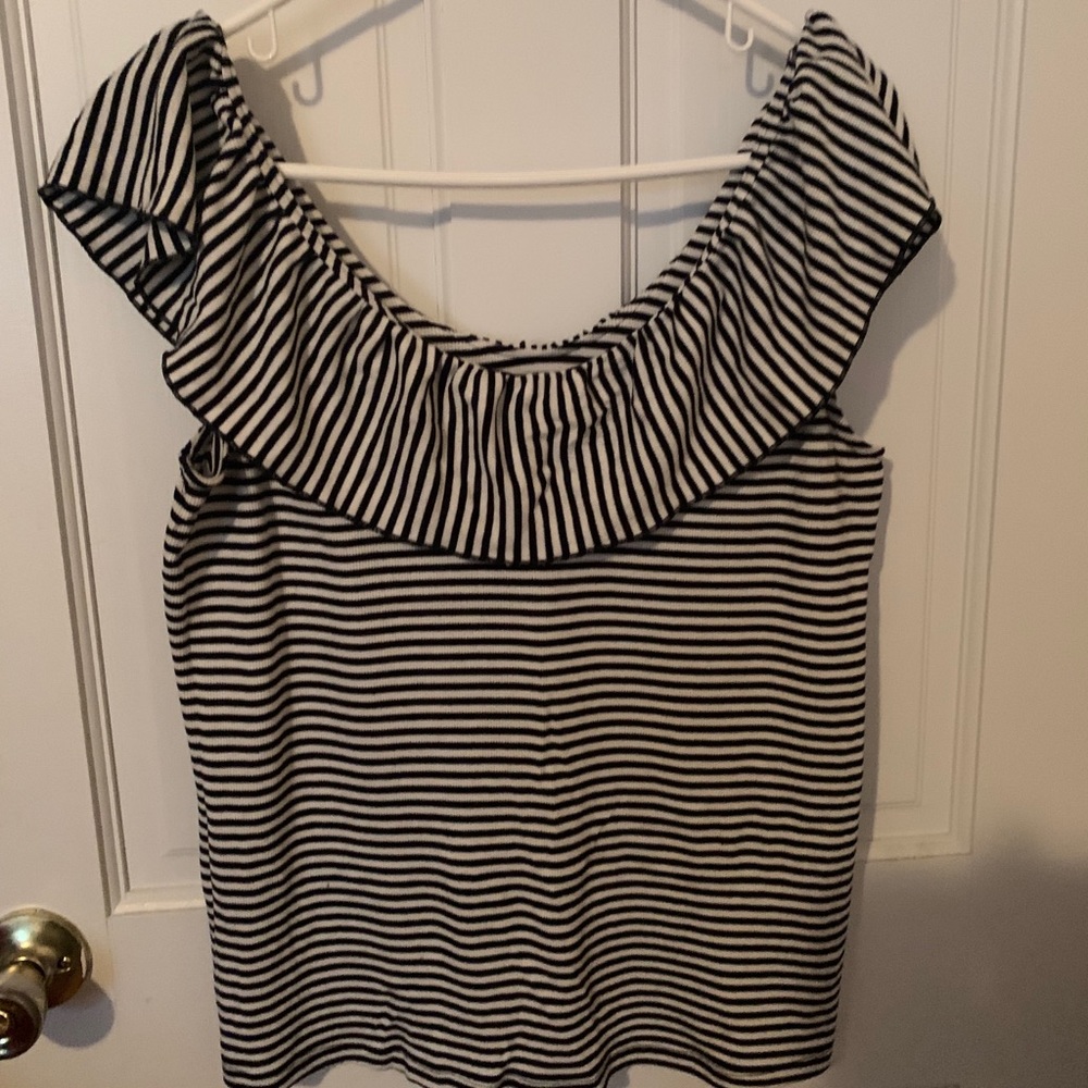 Stripe top